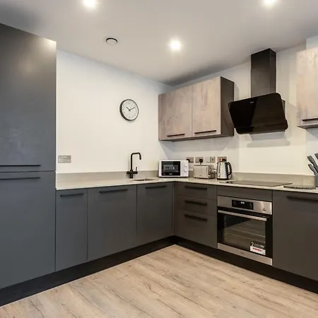 Stayzeni, Ouse Court Stunning 1 Bed Flat Апартаменты