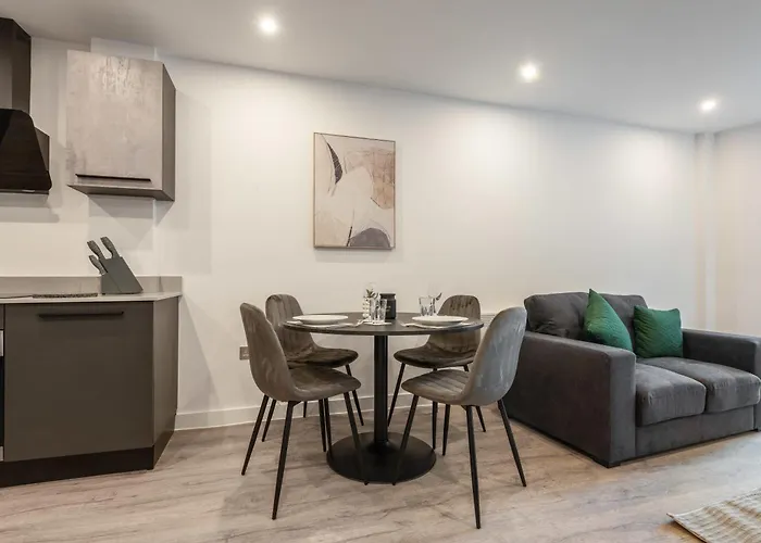 Stayzeni, Ouse Court Stunning 1 Bed Flat *